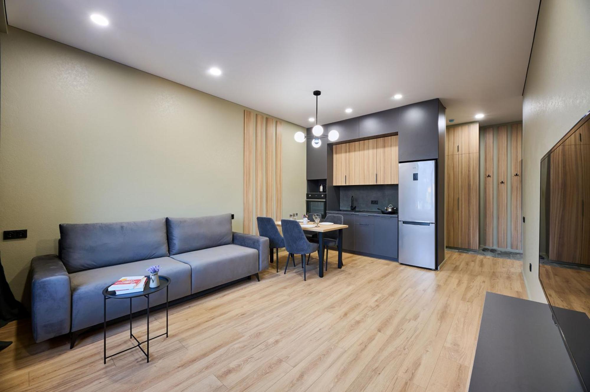 Five Business-Class Rooms In R-House Near Mega Center Алматы Экстерьер фото